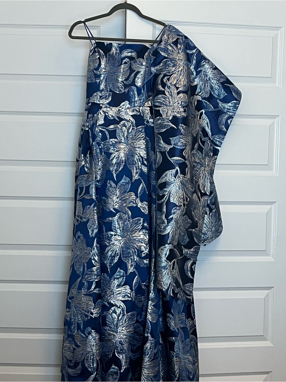 New with Tags Alex Evening Strapless Blue Floral Ball Gown Dress with Shawl. - Picture 6 of 7